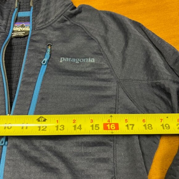 Patagonia Half Zip Men's (Blue) - Picture 10 of 10